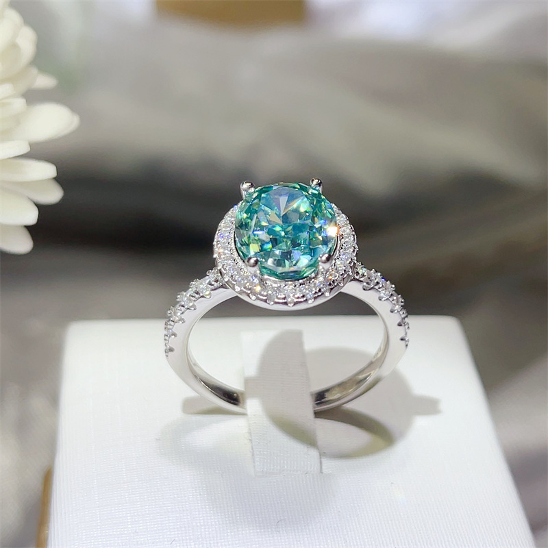 Women's Luxury S925 Sterling Silver Moissanite Wedding Ring